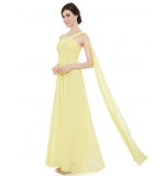 Желтое вечернее  платье с воланом