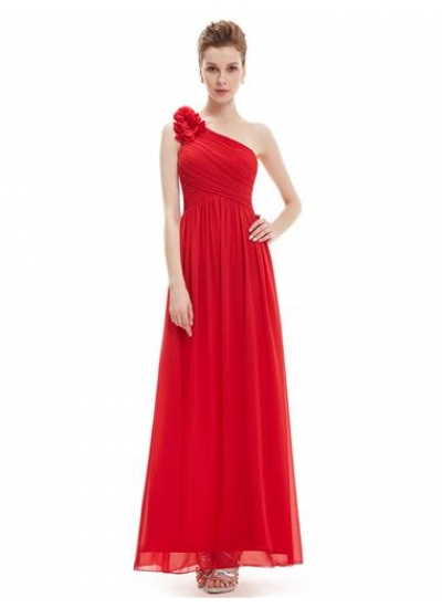 Красное платье на одно плечо с драпировкой