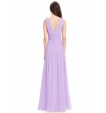 Элегантное сиреневое платье с двойным V-образным вырезом