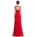Длинное красное платье с кружевным декором из цветов