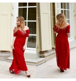Красное платье с оригинальными рукавами
