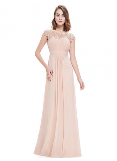 Платье нежного розового цвета с кружевным верхом