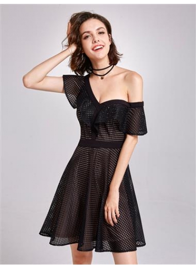 Черное платье сетка с открытыми плечом