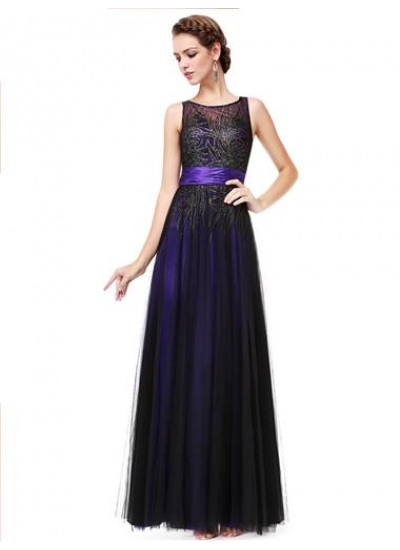 Потрясающей красоты вечернее длинное платье пурпурного цвета