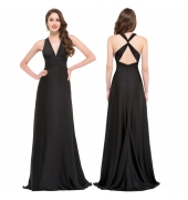 Элегантное черное платье с двойным V-образным вырезом