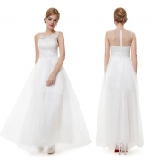 Белое длинное платье с аппликацией и бисером для венчания